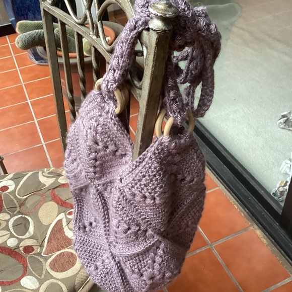 Beautiful Handmade Lavender Purple Soft Crochet Knit Design Crossbody Handbag 🦋 - Picture 9 of 10